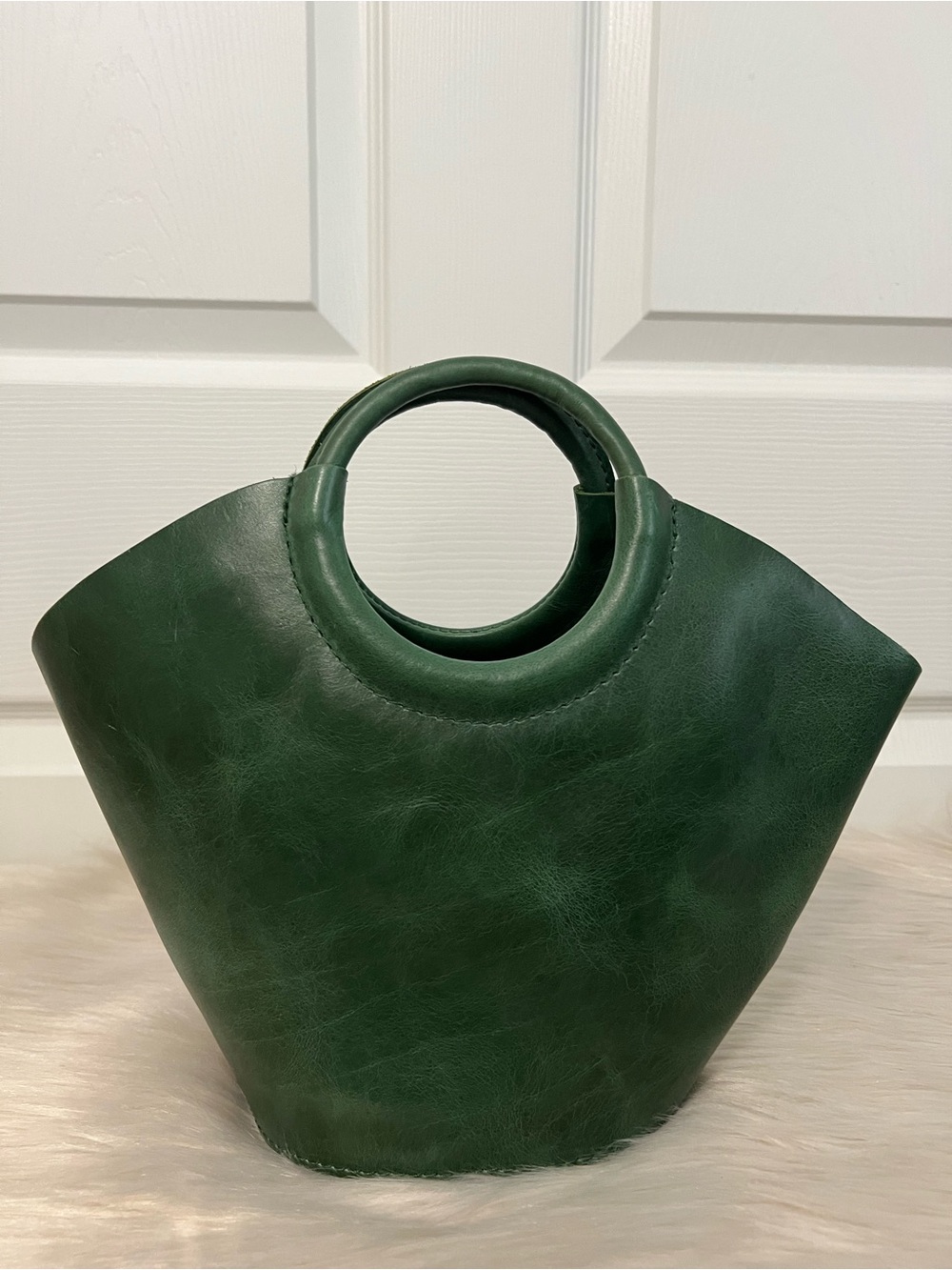 Portland Leather Milian Emerald Green Circle-Handle Tote Bucket Bag - Picture 2 of 13